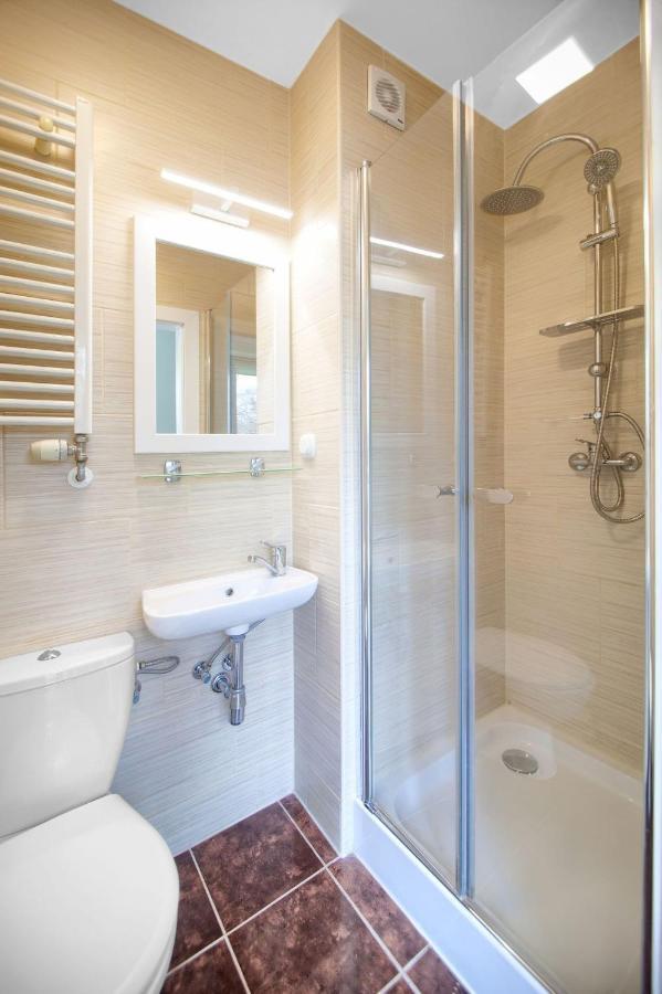 Hotel Taaakaryba à Kołobrzeg Extérieur photo
