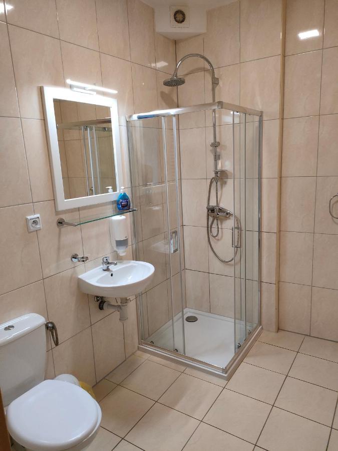 Hotel Taaakaryba à Kołobrzeg Extérieur photo