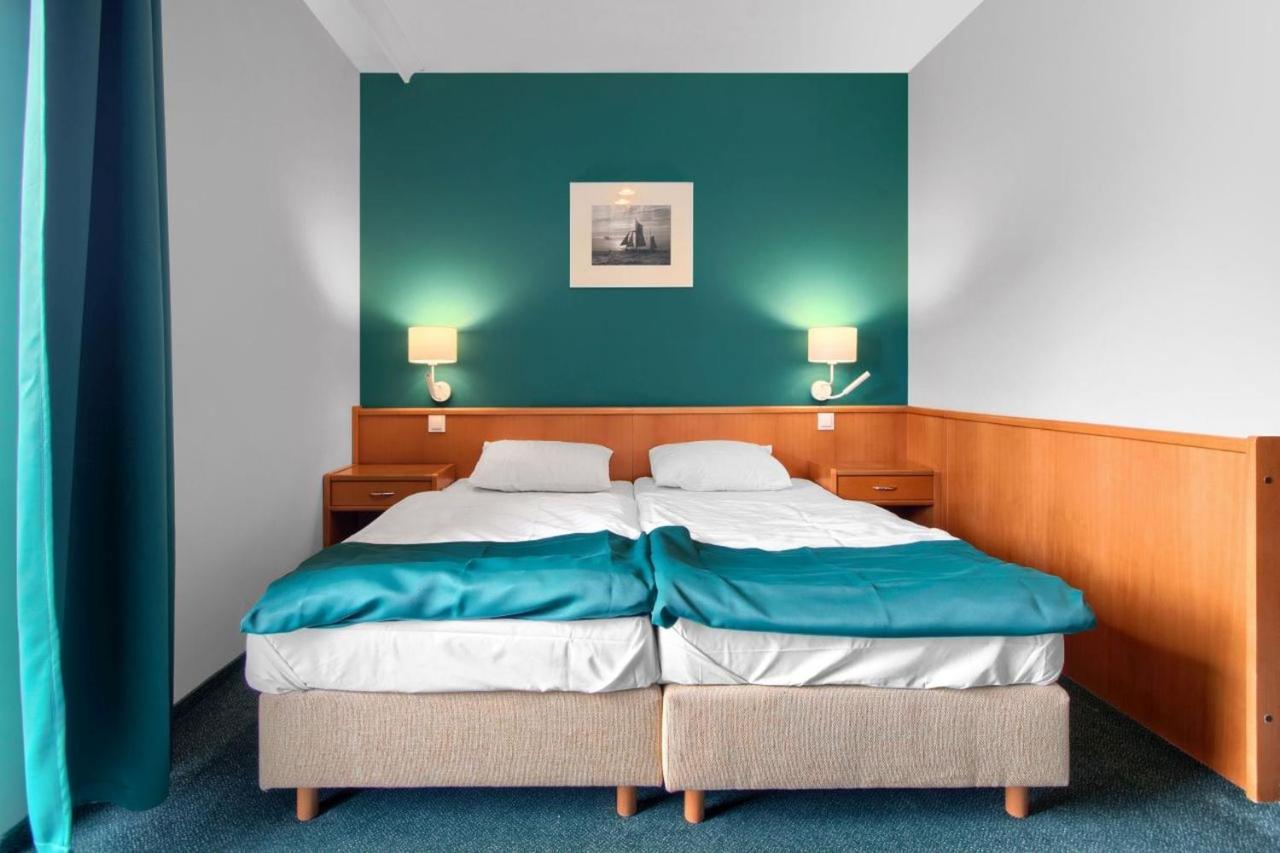Hotel Taaakaryba à Kołobrzeg Extérieur photo